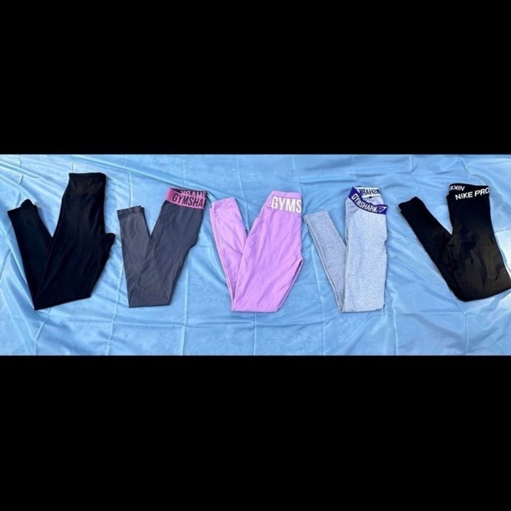 Bundle of 5 pairs of leggings